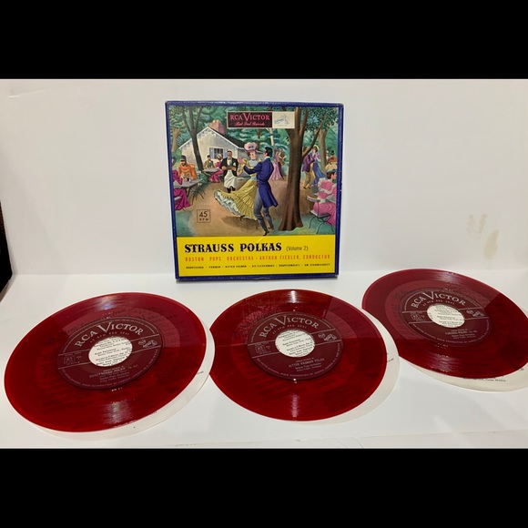 45 rpm Strauss Polkas vol 2, 3 units - Picture 1 of 3